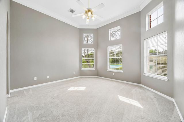 907 Enclave Lake Drive, Houston, TX 77077