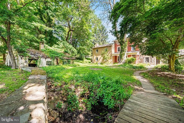 1383 HICKORY HILL RD, Chadds Ford, PA 19317