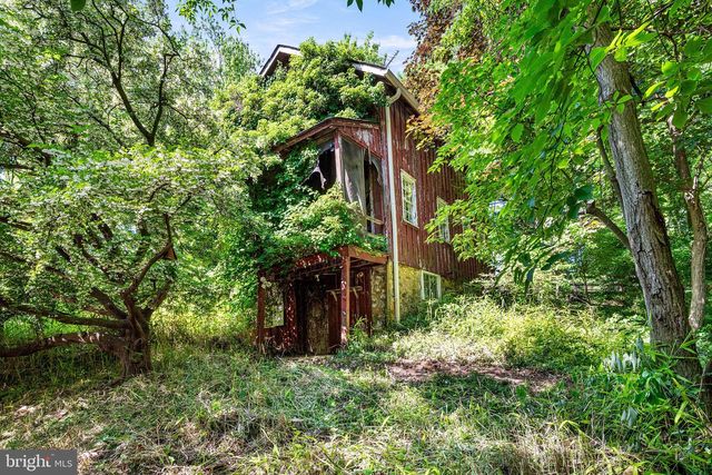 1383 HICKORY HILL RD, Chadds Ford, PA 19317