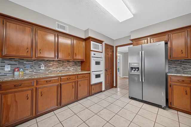 1714 Corral Drive, Houston, TX 77090