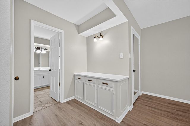 1714 Corral Drive, Houston, TX 77090