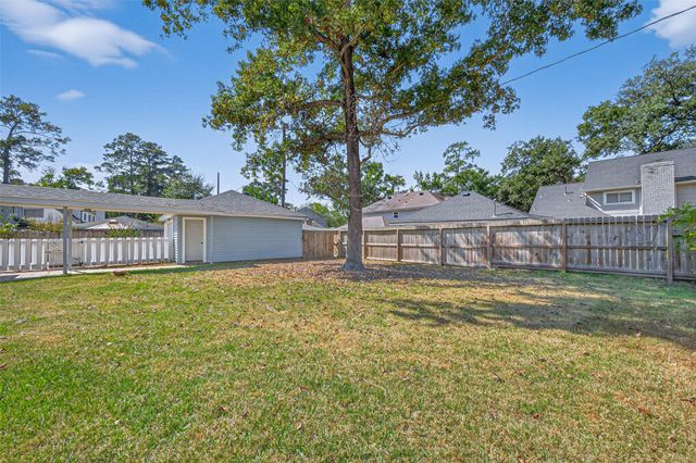 1714 Corral Drive, Houston, TX 77090