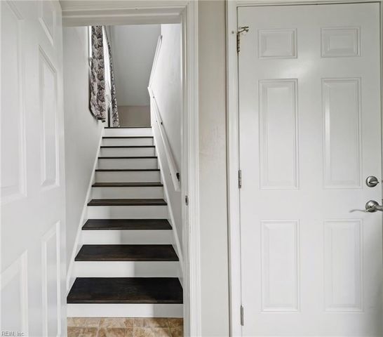 2517 Townfield LN, Virginia Beach, VA 23454