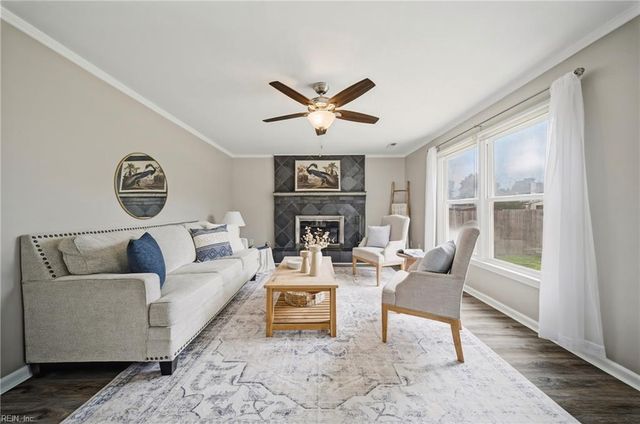 2517 Townfield LN, Virginia Beach, VA 23454