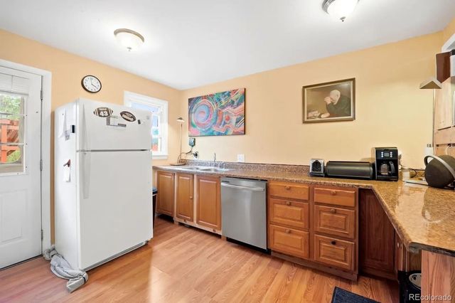 11693 E 7th Avenue, Aurora, CO 80010