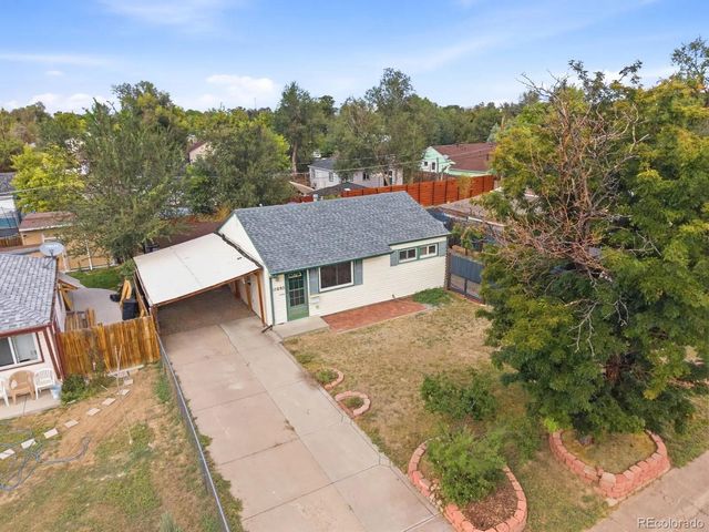 11693 E 7th Avenue, Aurora, CO 80010
