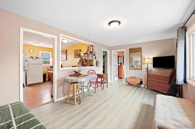 11693 E 7th Avenue, Aurora, CO 80010