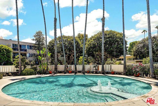 289 S Barrington Avenue A308, Los Angeles, CA 90049