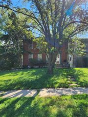 7859 Kessler Lane, Overland Park, KS 66204