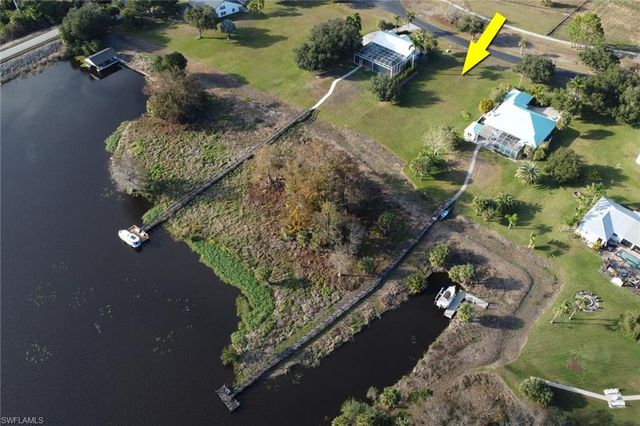 16280 Forest Mist CT, Alva, FL 33920