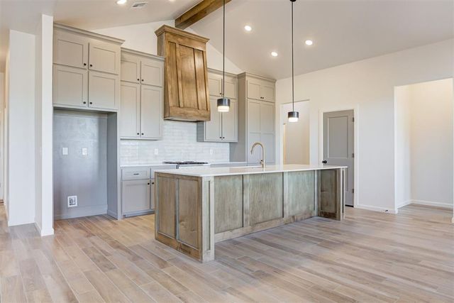 8625 Kayce Street, El Reno, OK 73036