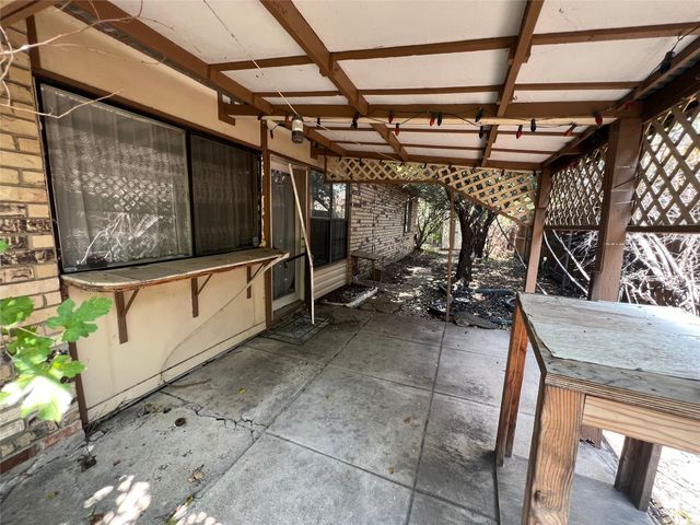 5616 Tucker Street, The Colony, TX 75056