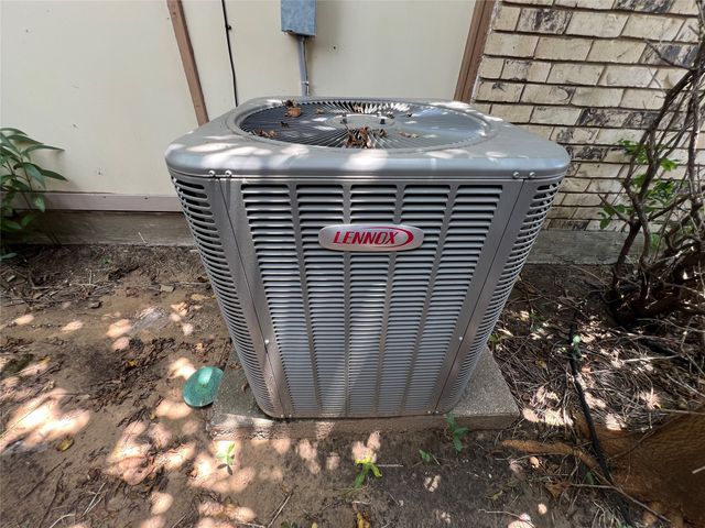 5616 Tucker Street, The Colony, TX 75056