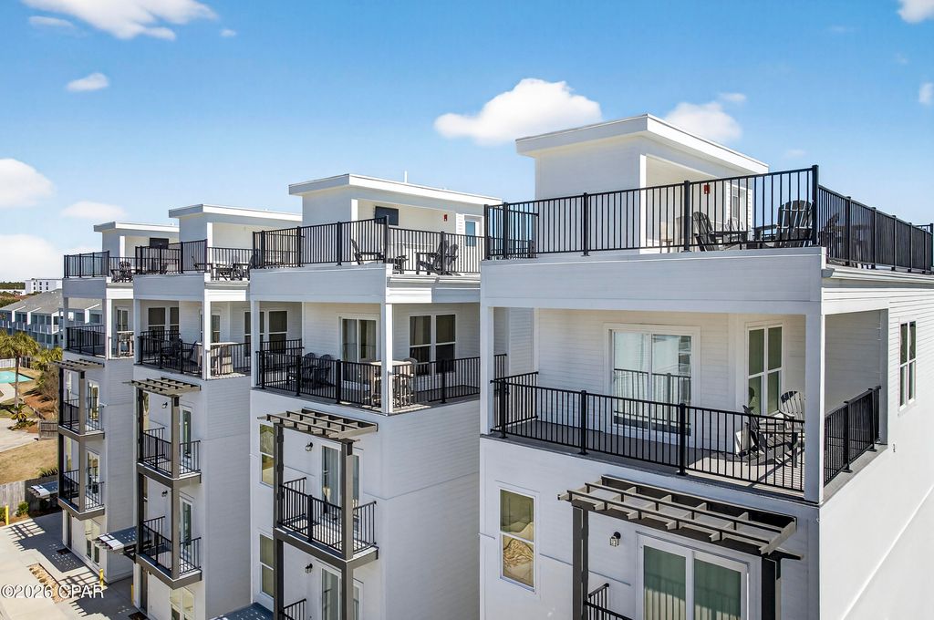 Image 13 of property listing at 17674 Front Beach Road 10 Units, Panama City Beach, FL 32413