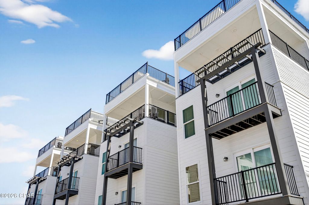 Image 18 of property listing at 17674 Front Beach Road 10 Units, Panama City Beach, FL 32413