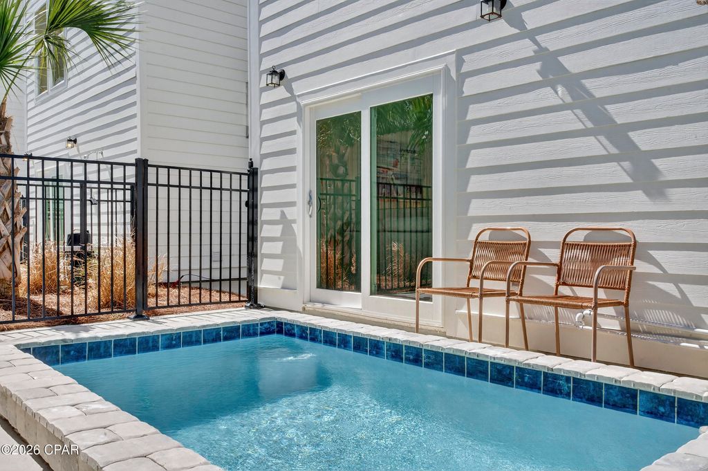Image 8 of property listing at 17674 Front Beach Road 10 Units, Panama City Beach, FL 32413