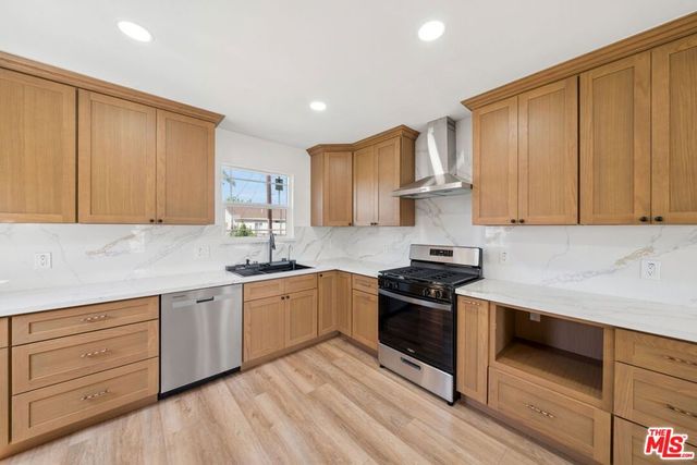1301 W Brazil Street, Compton, CA 90220