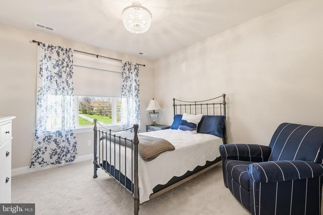 3559 PICKERTOWN RD, Chalfont, PA 18914