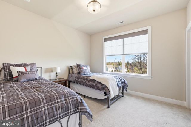 3559 PICKERTOWN RD, Chalfont, PA 18914