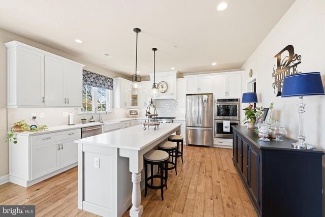 3559 PICKERTOWN RD, Chalfont, PA 18914