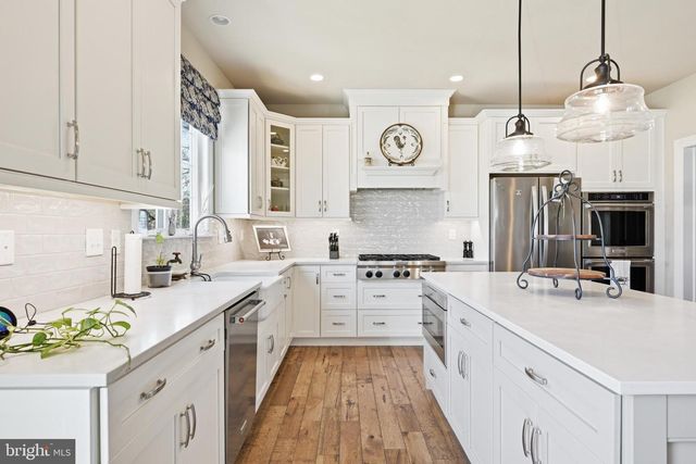 3559 PICKERTOWN RD, Chalfont, PA 18914