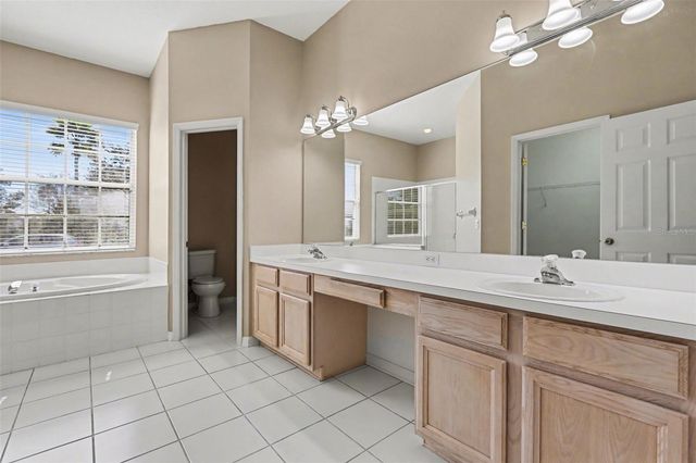 4810 BOOKELIA CIRCLE, Bradenton, FL 34203