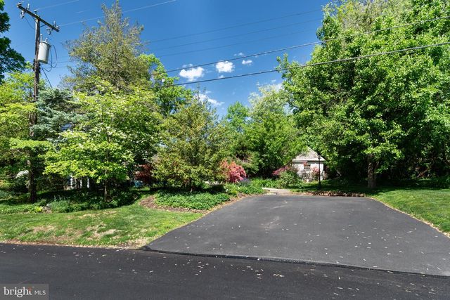 30 MORGAN AVE, Titusville, NJ 08560