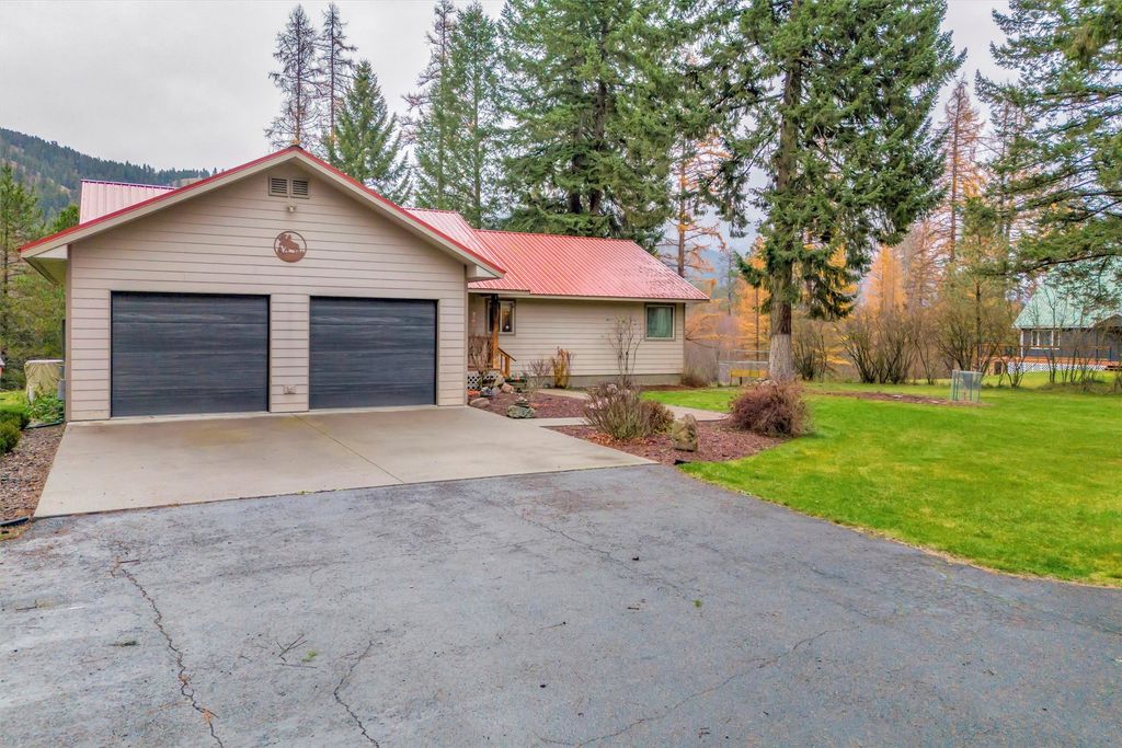 Image 43 of property listing at 25 River Front Drive S, Trout Creek, MT 59874