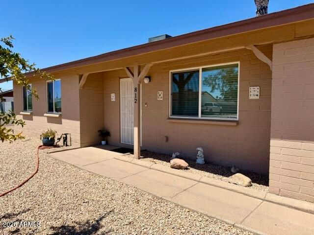 812 W Villa Rita Drive, Phoenix, AZ 85023