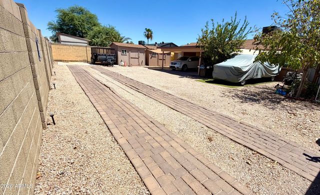 812 W Villa Rita Drive, Phoenix, AZ 85023