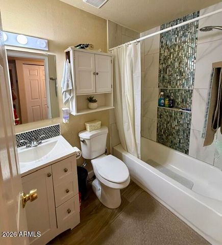 812 W Villa Rita Drive, Phoenix, AZ 85023