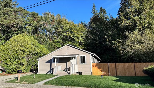 213 Willow Street, Bremerton, WA 98310