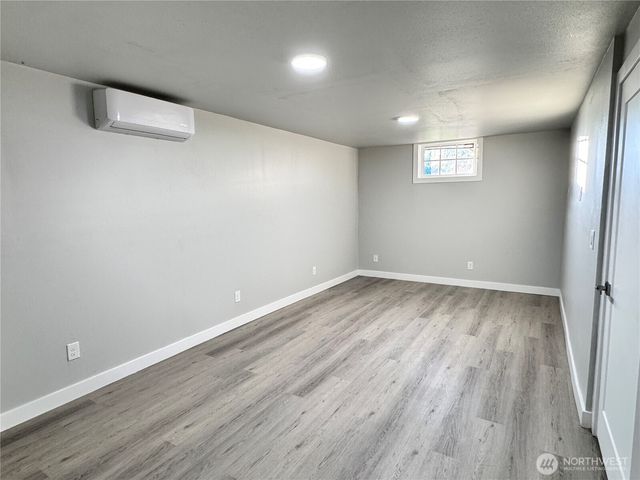 213 Willow Street, Bremerton, WA 98310