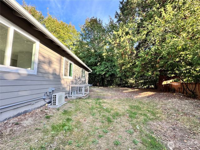 213 Willow Street, Bremerton, WA 98310