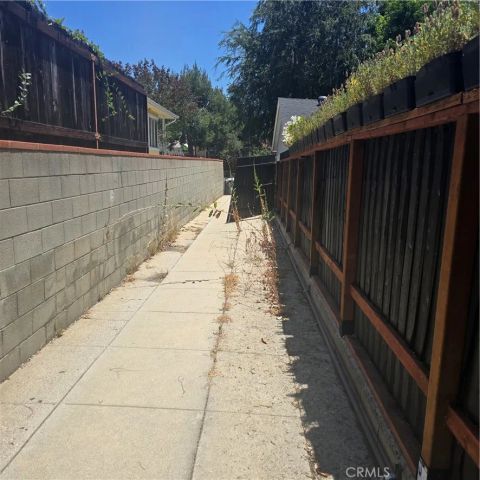 5139 Loleta, Los Angeles, CA 90041