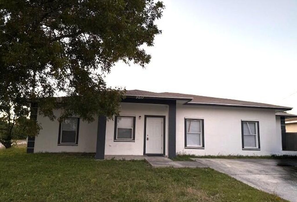 3011 Avenue M, Riviera Beach, FL 33404
