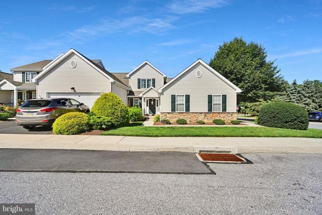 1585 HICKORY RUN CT, Elizabethtown, PA 17022