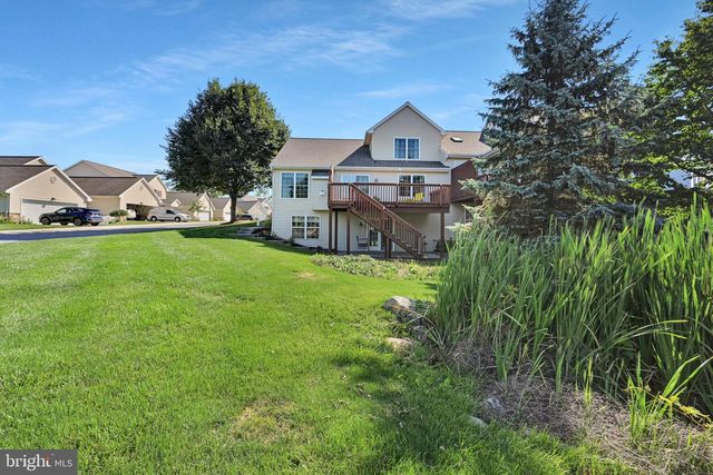 1585 HICKORY RUN CT, Elizabethtown, PA 17022