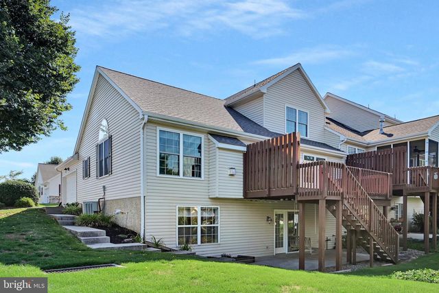 1585 HICKORY RUN CT, Elizabethtown, PA 17022