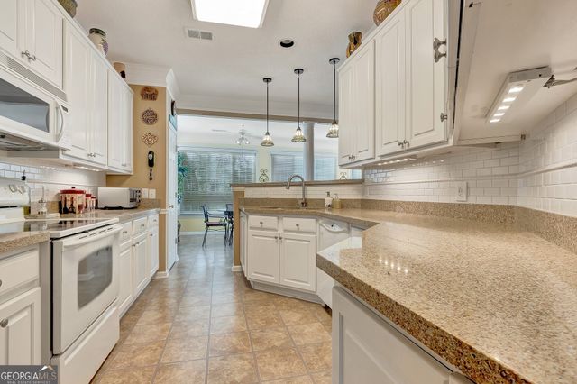 118 Augusta Drive, Peachtree City, GA 30269