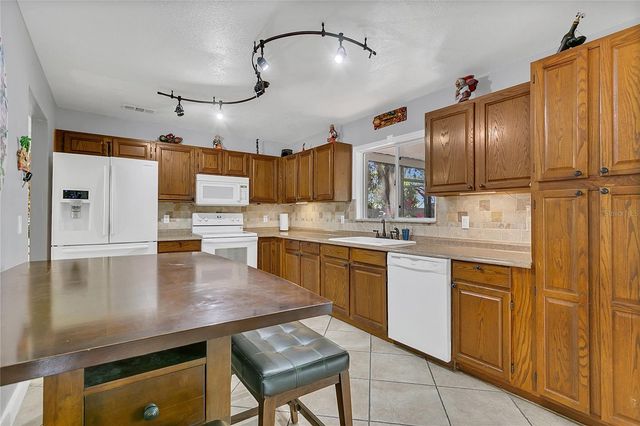 8612 OTTER CREEK COURT, Orlando, FL 32829