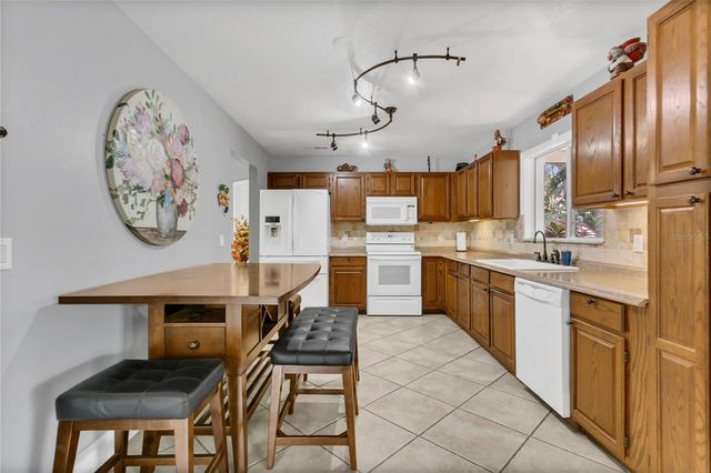 8612 OTTER CREEK COURT, Orlando, FL 32829