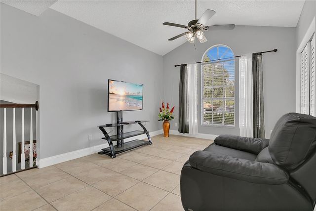 8612 OTTER CREEK COURT, Orlando, FL 32829