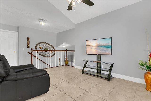 8612 OTTER CREEK COURT, Orlando, FL 32829