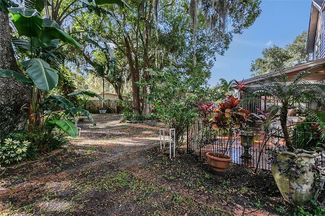 8612 OTTER CREEK COURT, Orlando, FL 32829