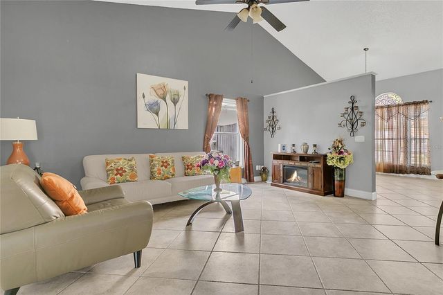 8612 OTTER CREEK COURT, Orlando, FL 32829