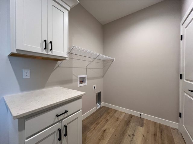 1415 Legend Drive, Tiffin, IA 52340