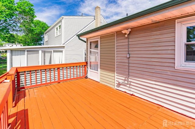 66 Rose Street, Edison, NJ 08817