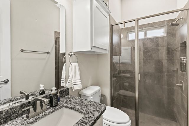 12505 Amesbury Way, Farmers Branch, TX 75234