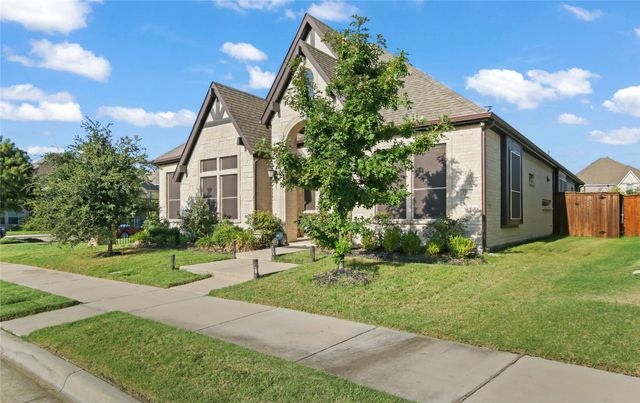12505 Amesbury Way, Farmers Branch, TX 75234